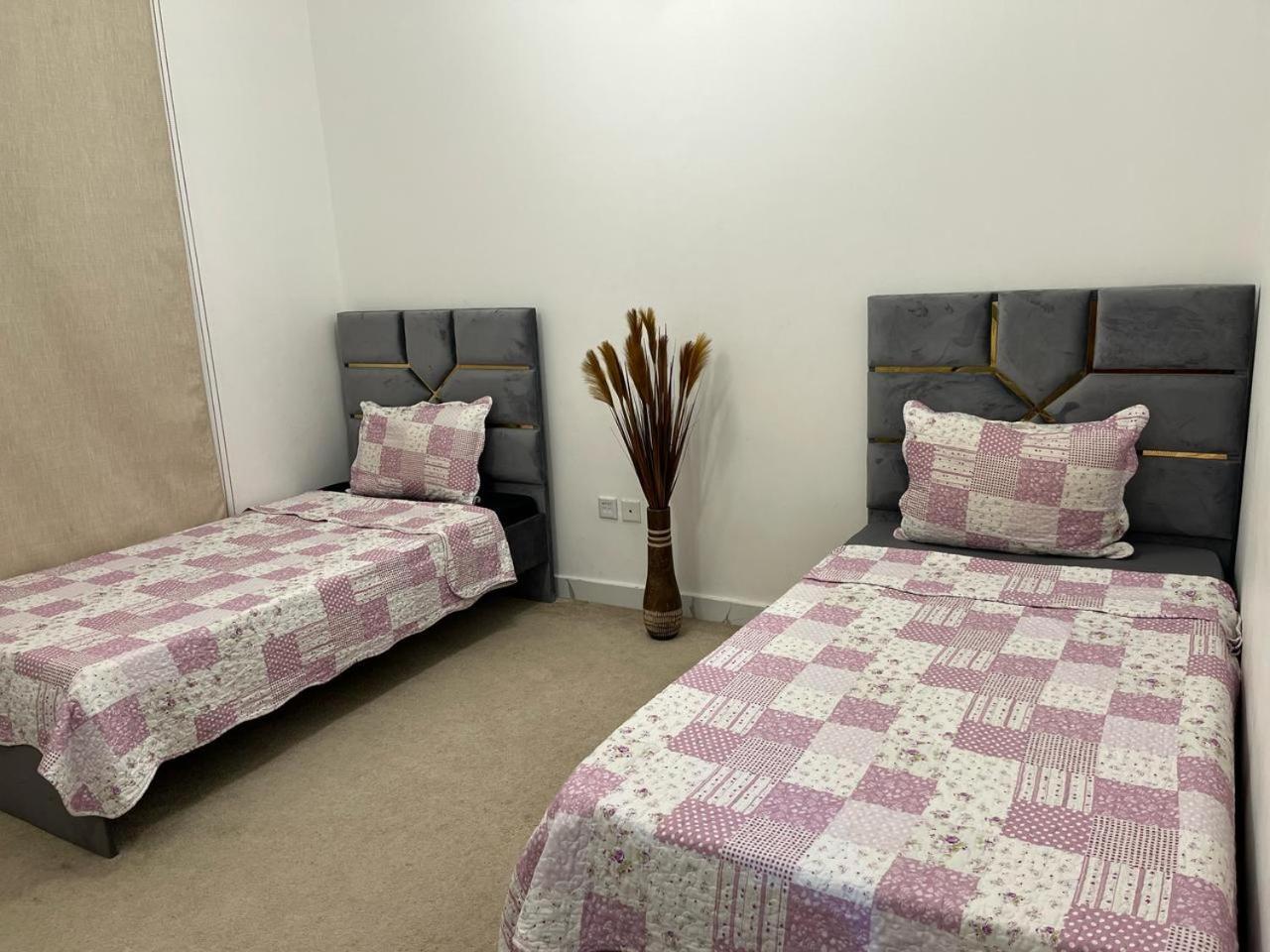 Oasis Tower Family Apartment 3004 Ajman Buitenkant foto