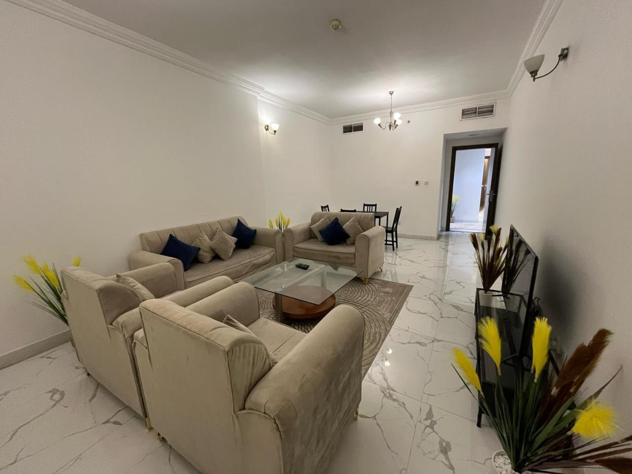 Oasis Tower Family Apartment 3004 Ajman Buitenkant foto