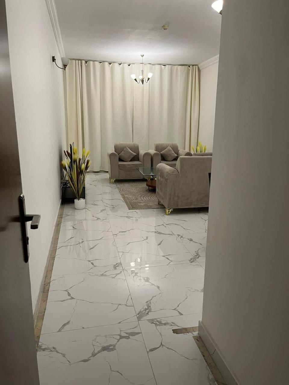 Oasis Tower Family Apartment 3004 Ajman Buitenkant foto