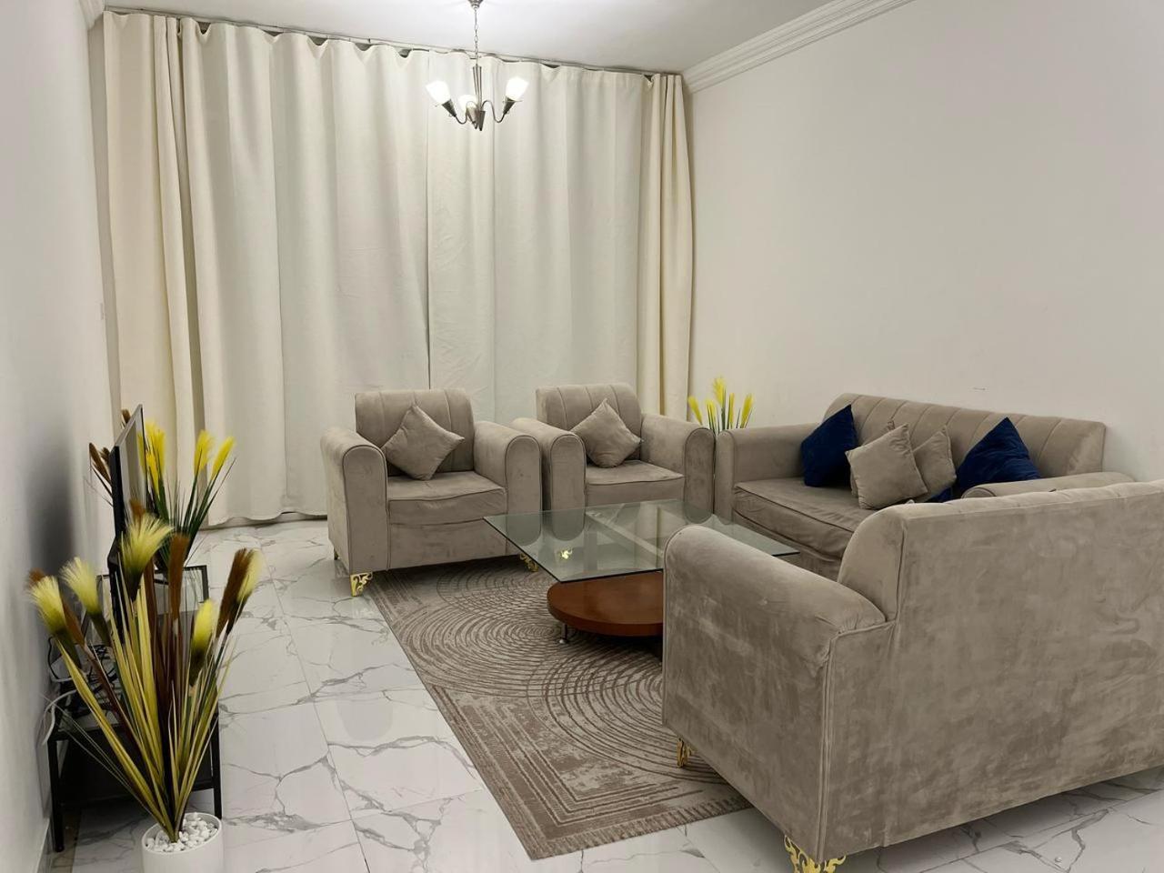 Oasis Tower Family Apartment 3004 Ajman Buitenkant foto